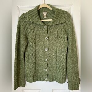 L.L. Bean - Knit Button Down Sweater - Size: Medium - EUC